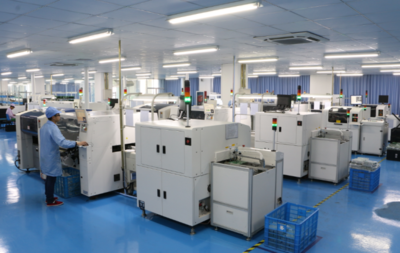 杭州西湖區信息技術領域再添新銳，兩家企業同日上市助力產業升級